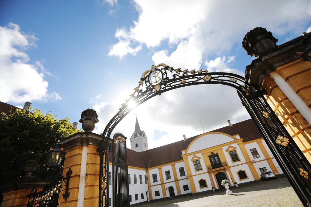Dronninglund Slot Hotel Exterior photo