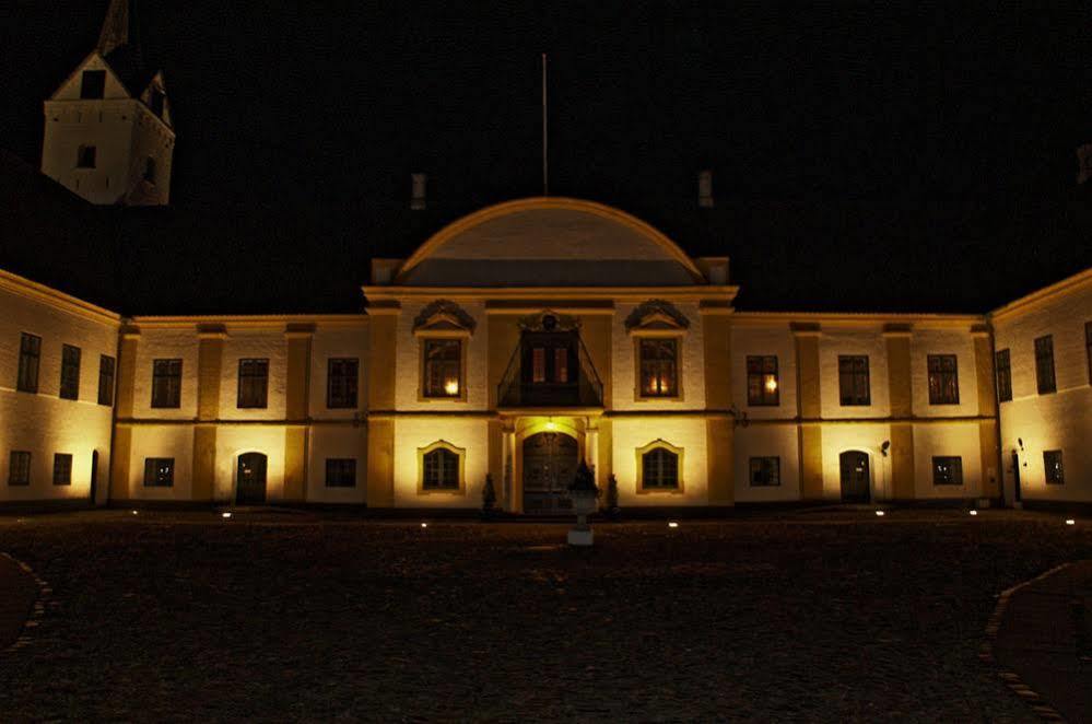 Dronninglund Slot Hotel Exterior photo