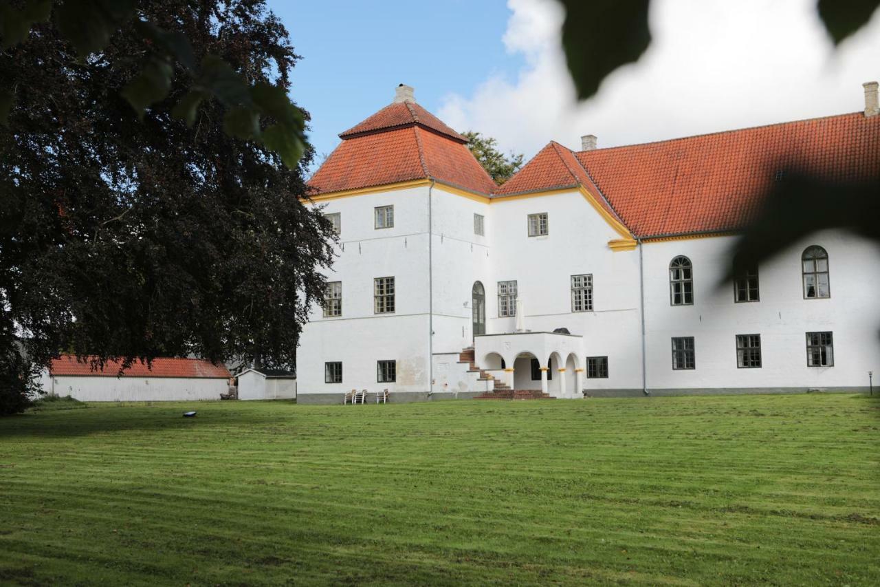 Dronninglund Slot Hotel Exterior photo